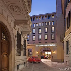 Mandarin Oriental, מלון