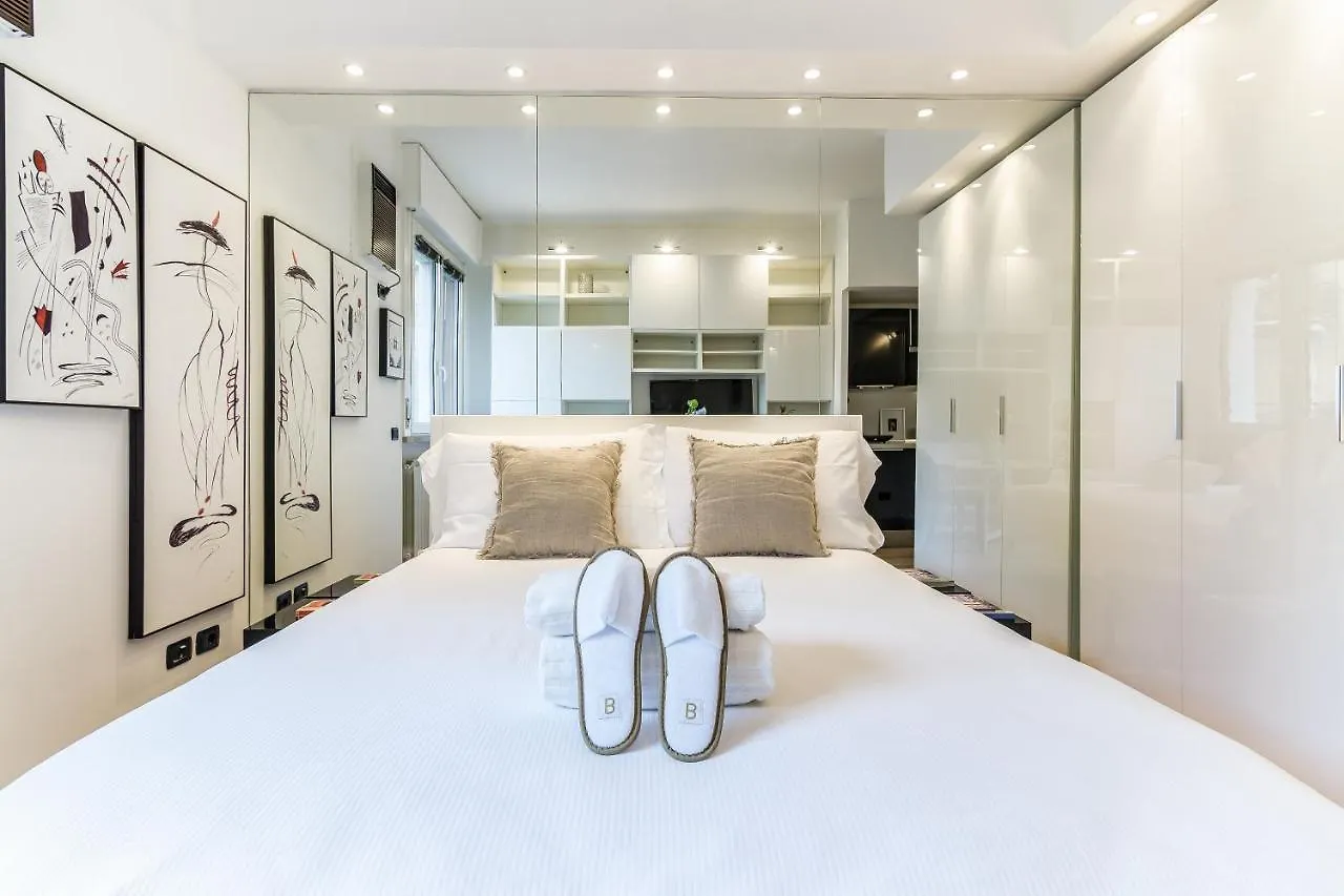Beplace Cenacolo Apartments Milan