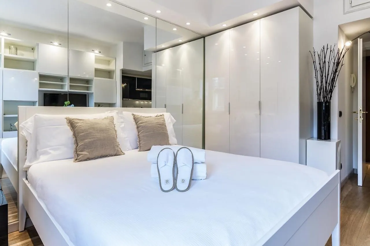 Beplace Cenacolo Apartments Milan